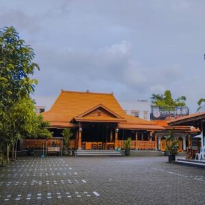 Rumah Makan untuk Rombongan di Magetan
